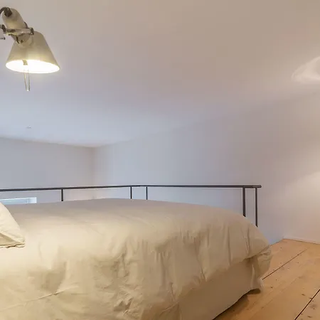San Teodoro Modern Loft Apartamento *