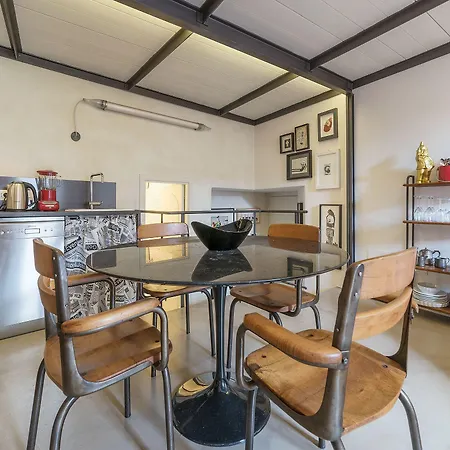 Apartamento San Teodoro Modern Loft
