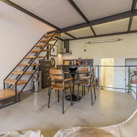 Apartamento San Teodoro Modern Loft *